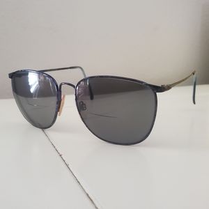 Blue Vintage Oval Sunglasses